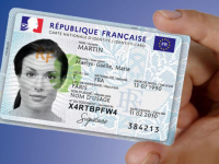 Carte d'identité et passeports biométriques : comment les obtenir ou les faire (...)